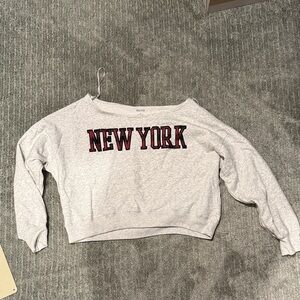 Hollister gray off shoulder Sweatshirt sz M